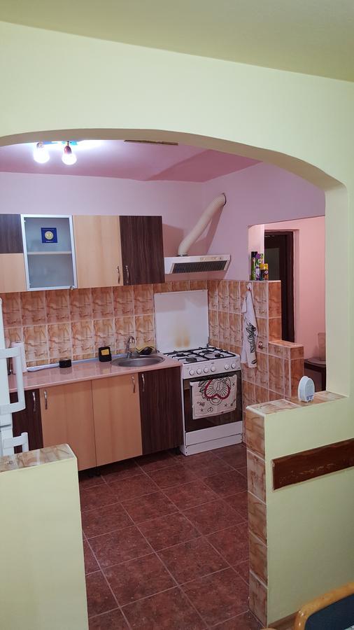 Apartament Maya Appartement Orşova Buitenkant foto