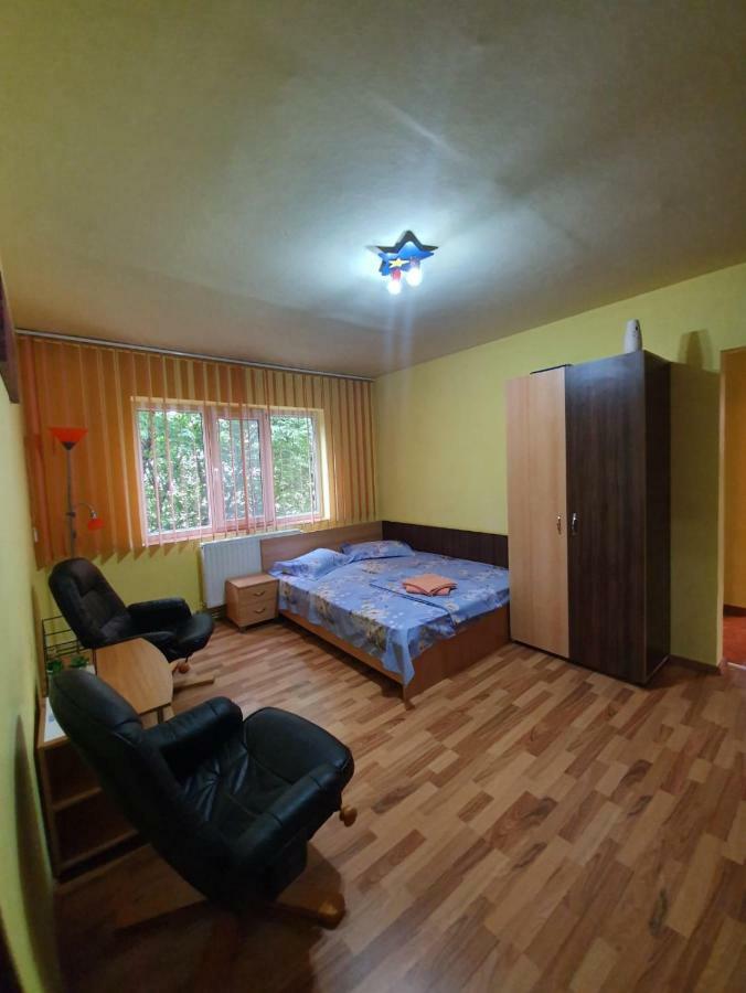 Apartament Maya Appartement Orşova Buitenkant foto